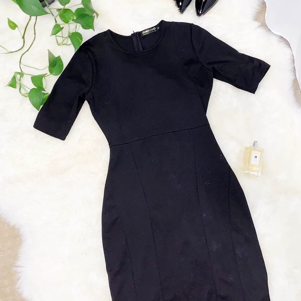 Stanzin Half-Sleeve Black Dress